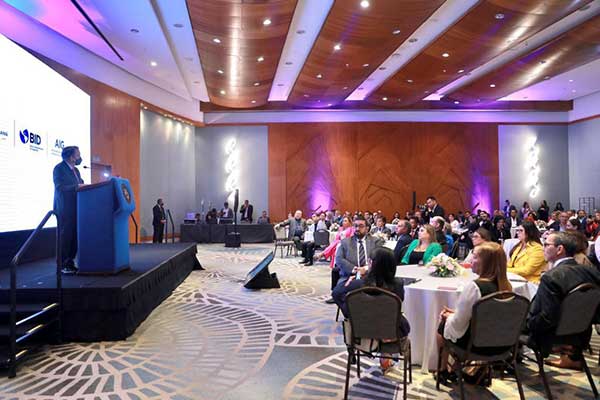 Cortizo oficializa el lanzamiento del nuevo Programa Panamá Digital