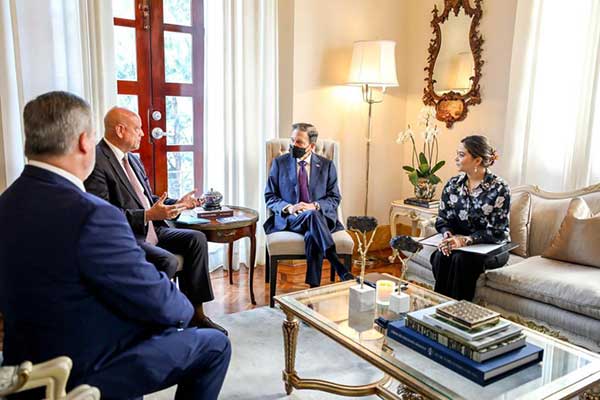 Cortizo recibe a Secretario General de la Comunidad de Democracias y de presidente de REDLAD