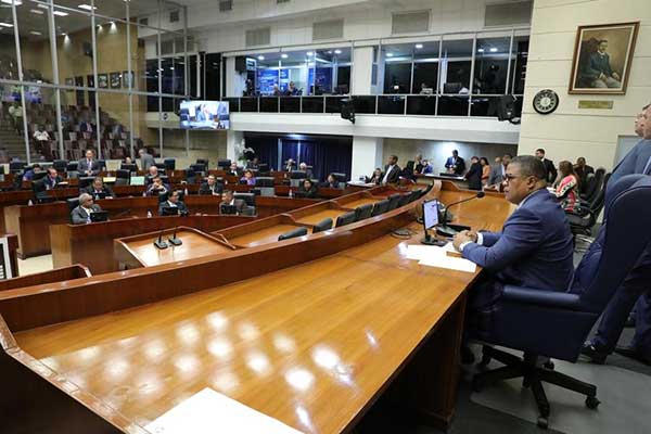 Diputados ratifican a funcionarios en la ATP, ARAP y junta directiva de la CA