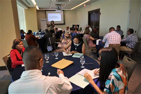 MEDUCA y Cospae en alianza impulsan desarrollo de escuelas técnicas