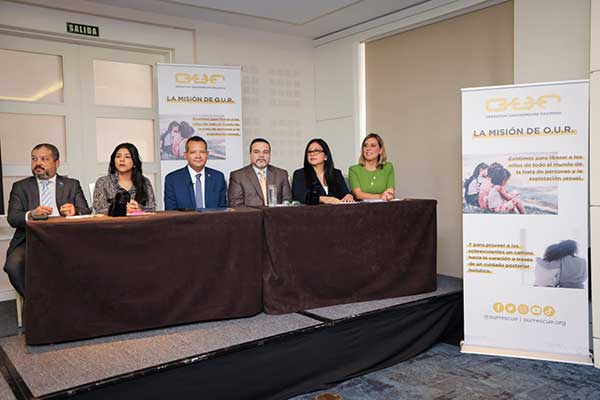 Operation Underground Railroad se establece en Panamá