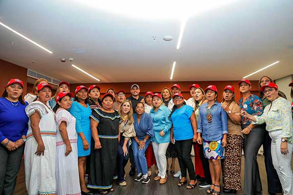 Mujeres del PRD se organizan en respaldo a Gaby Carrizo para el 2024