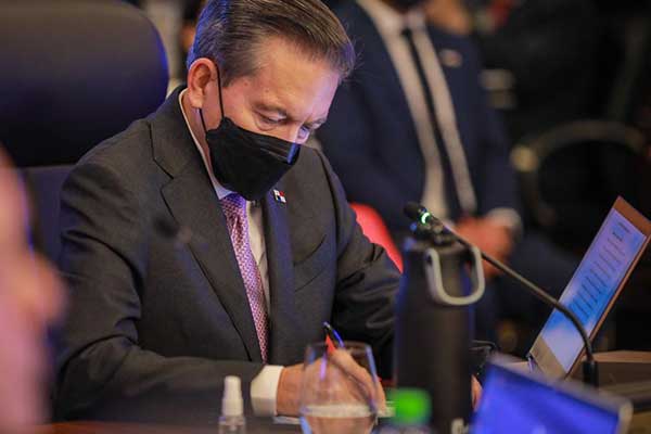 Cortizo sanciona ley que dicta el Presupuesto General del Estado para vigencia fiscal del año 2024