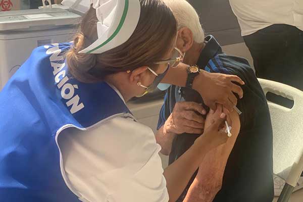 Muertes por influenza se elevan a 52 en el país, autoridades instan a vacunarse