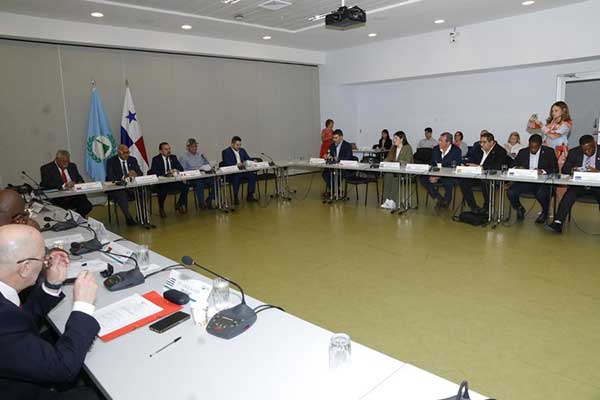 Parlatino analiza crisis alimentaria y cambio climático en sector primario de la región