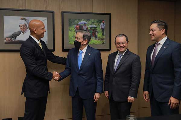 Presidente Cortizo recibe a nuevo CEO de Citi Panamá