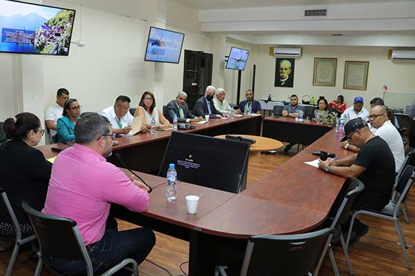 Autoridades buscan mecanismos para contrarrestar avance del Dengue