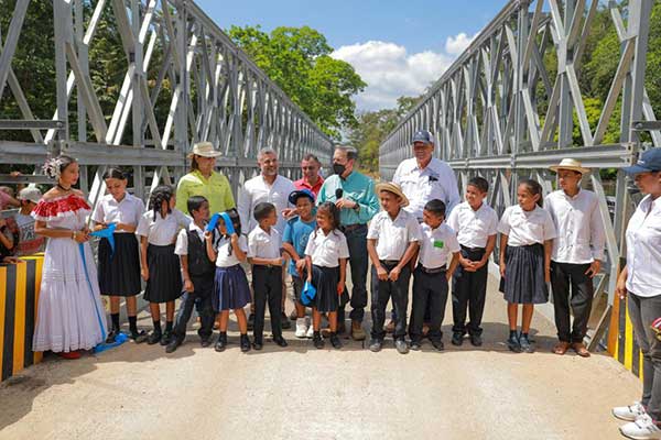 Cortizo entrega obras por más de B/.40 millones en Veraguas