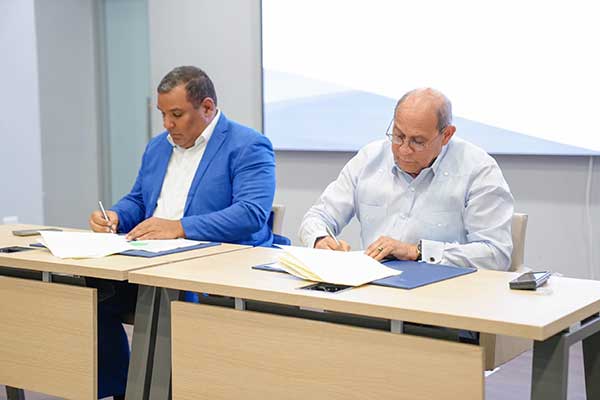 República Dominicana: INFOTEP y CNE firman acuerdo para impulsar uso racional de energía