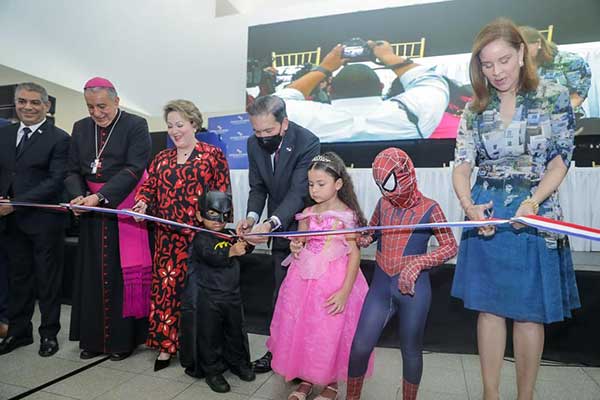 Inauguran en Panamá complejo hospitalario de «primer mundo»