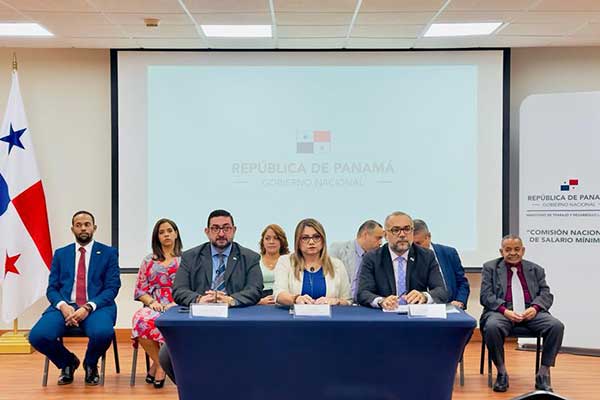Panamá: aumento en el nuevo salario mínimo empezará a regir a partir de la próxima semana