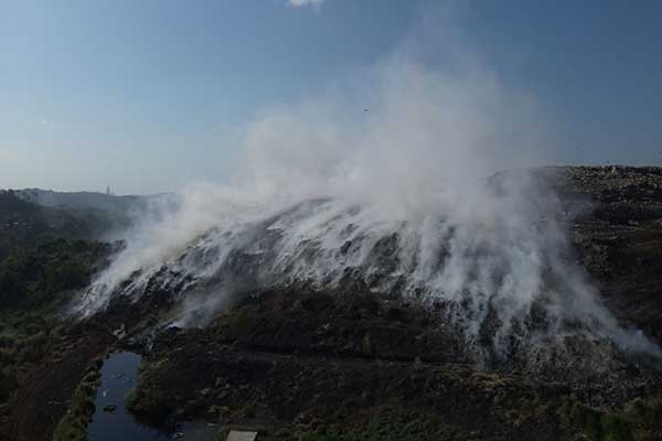 SENAN ataca últimos focos de incendio en Cerro Patacón