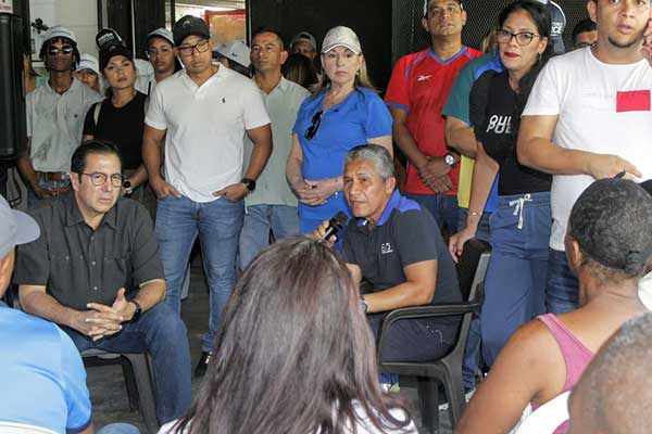 Torrijos advierte que en los próximos años se define qué país vamos a tener