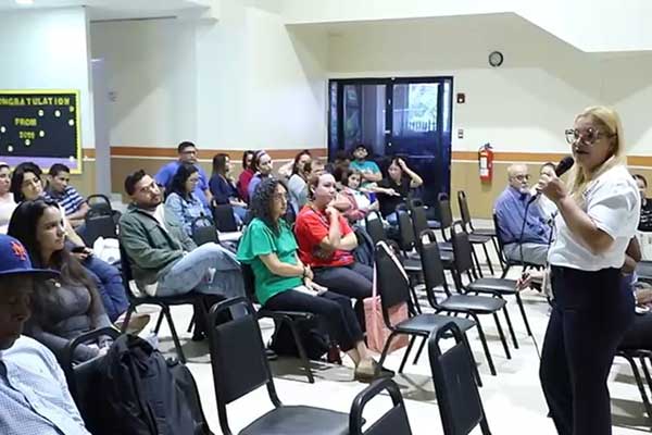 Defensoría capacita a docentes en prácticas preventivas del bullyng
