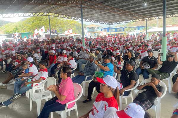 Muñoz: dupla Martinelli-Mulino “enterrará en votos a sus opositores y la dictadura civil” en el país