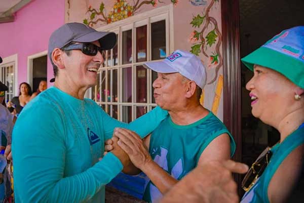Roux reitera compromiso de generar empleos con desarrollo del sector turismo