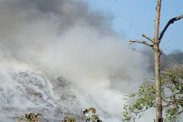 Activan CODES nuevamente ante incendio en el vertedero de Cerro Patacón