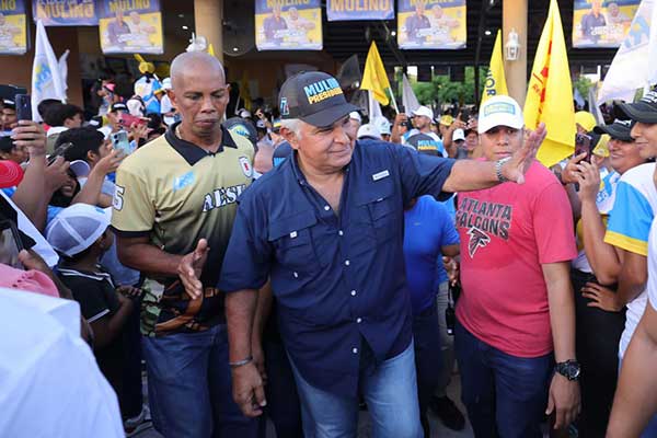 Realizando Metas denuncia “irregularidades” en la papeleta de votación electrónica