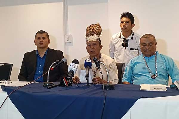 Rey Naso sigue firme en su puesto como autoridad y pide respeto para la Comarca y su cargo