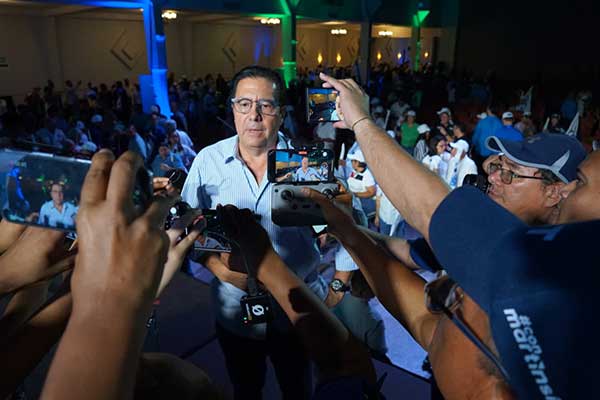 Torrijos: se acabaron los negocios dentro de la salud pública