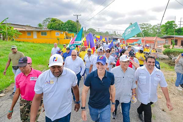 Tras nuevo escándalo en el IFARHU, Roux reitera que terminará con la politiquería en la entrega de becas