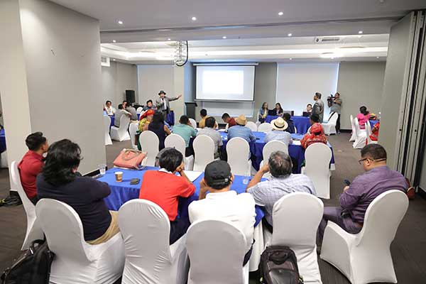 Avalan reglamentación de ley que reconoce y protege la lengua y alfabetos indígenas del país