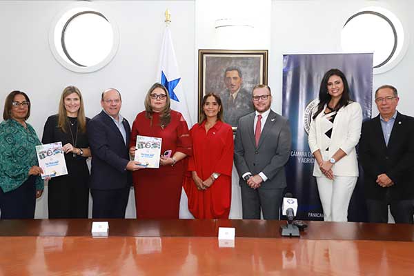 Cámara de Comercio lanzan Concurso de Afiches y Videos “Patria Mía” 2024 Con el lema “Panamá, vive por más”