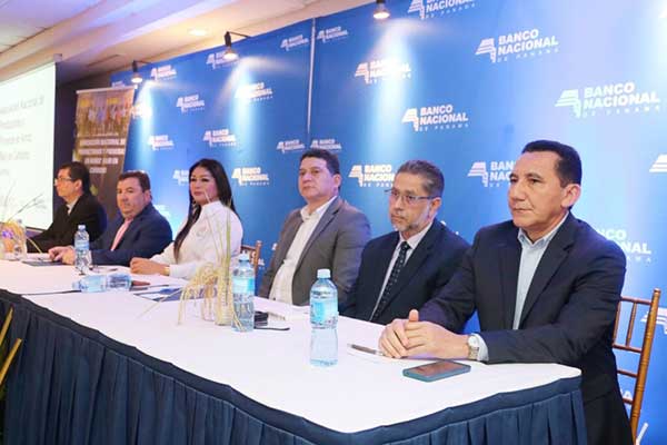 Pineda resalta importancia de la mujer en la cadena agroalimentaria de arroz