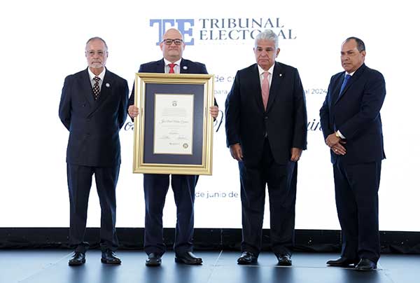 Mulino recibe credencial como Presidente de Panamá para quinquenio 2024-2029