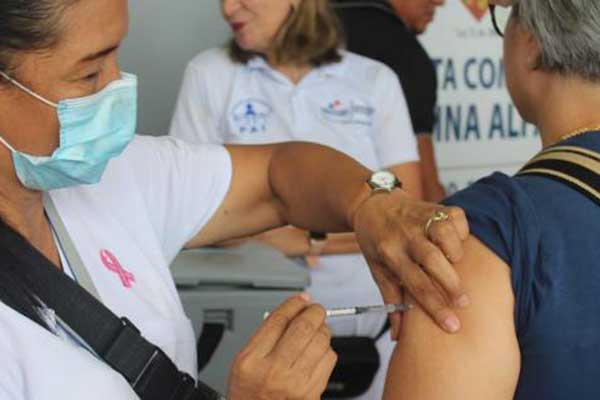 Aplican más de 20 mil dosis contra Influenza durante fin de semana