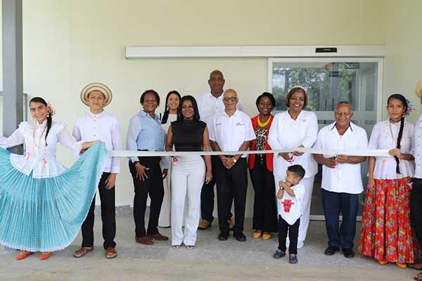 Amplían cartera de servicios en nuevo Centro de Salud de Palmas Bellas