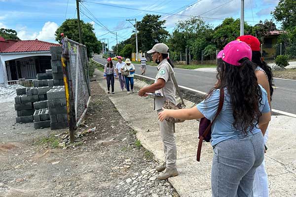 Autoridades de salud insisten a la población no bajar la guardia y evitar los criaderos de mosquitos