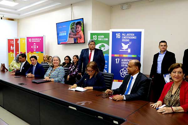 Reunión de transición en el MIDES continuarán toda la semana