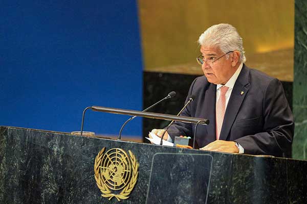 Mulino aboga por futuro verde y más seguro para nuevas generaciones, durante Cumbre del futuro