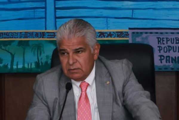 Ordenan derogación urgente de tres decretos que declararon reservada información sobre arbitrajes