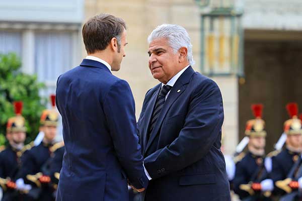 Francia desea que Panamá sea retirada de las listas fiscales