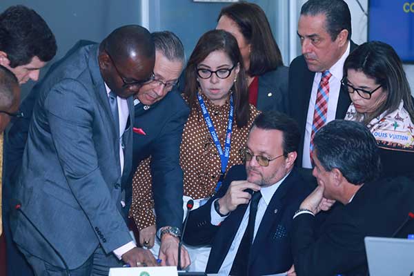 Ministro Moltó sustenta presupuesto institucional del MICI para 2025