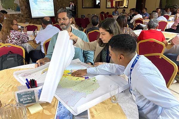 Miviot expone propuesta final del PLOT de La Chorrera en consulta ciudadana