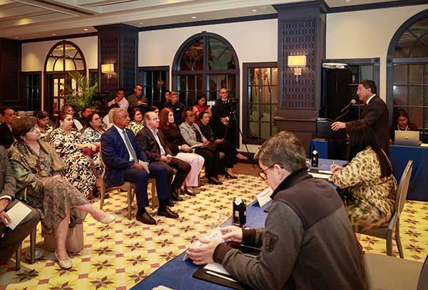 Avanza proceso de digitalización en Aduanas para importar y exportar