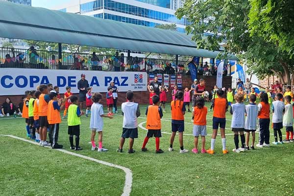 Celebran con éxito Copa de la Paz 2025