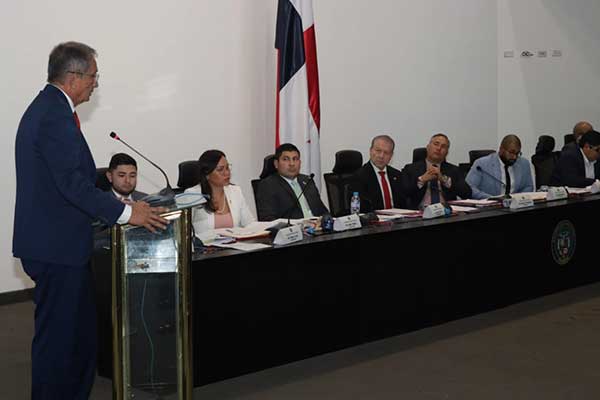 Inicia en primer debate discusión de Ley de Intereses Preferenciales