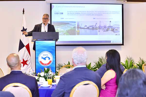 Canal de Panamá destaca su desempeño financiero en la Asociación Marítima Nacional de Panamá