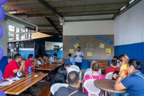 Docentes Ngäbe-Buglé fortalecen habilidades literarias en clínica intensiva de cuentos