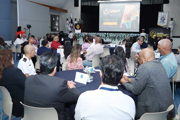 Panamá tendrá su primer Doctorado Internacional en Desarrollo Sostenible gracias a alianza entre UMIP y Coiba AIP