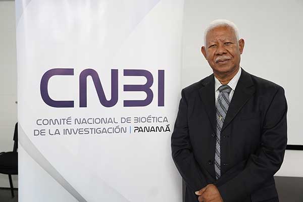 Dr. Luis Coronado, nuevo presidente del Comité Nacional de Bioética de la Investigación