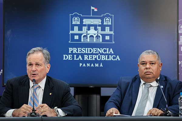 Gobierno avanza trabajos para resolver crisis de agua en Azuero por contaminación del río La Villa