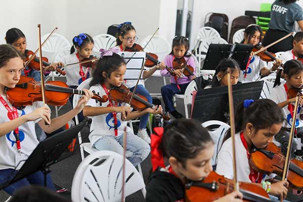 Jóvenes músicos se toman la Ciudad de las Artes
