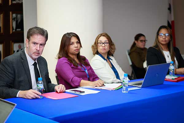 Nuevo impulso al Laboratorio de Residuos Tóxicos y Microbiológicos garantiza avances clave hacia equivalencia cárnica con EE.UU.