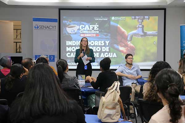 Realizan Café Científico sobre ‘Indicadores y monitoreo de calidad de agua’