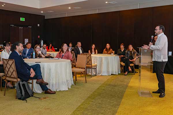 Panamá impulsa acuerdos estratégicos para desarrollar talento y liderar industria de semiconductores
